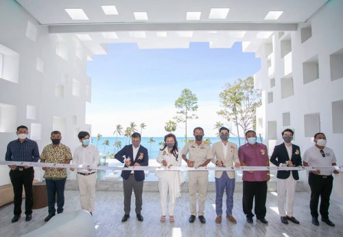 Hyatt Regency Koh Samui Cuts Ribbon on New Resort - TRAVELINDEX