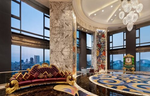 The Reverie Saigon Transforms into a Winter Wonderland - TRAVELINDEX